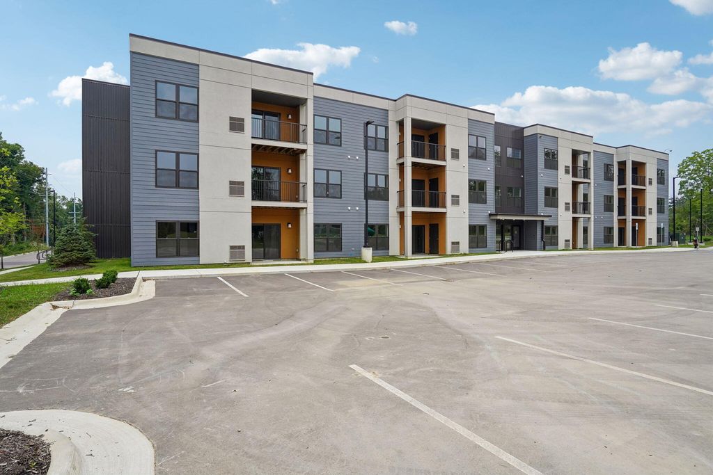 2645 Burton Road Unit: Bld 4, Ann Arbor city