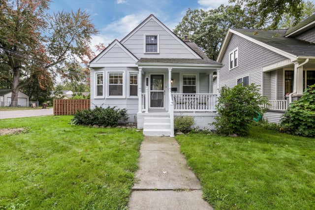 498 Ann Street, Plymouth city