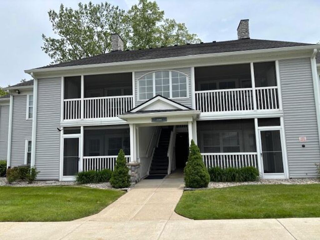 4303 Inverness Street, Dexter