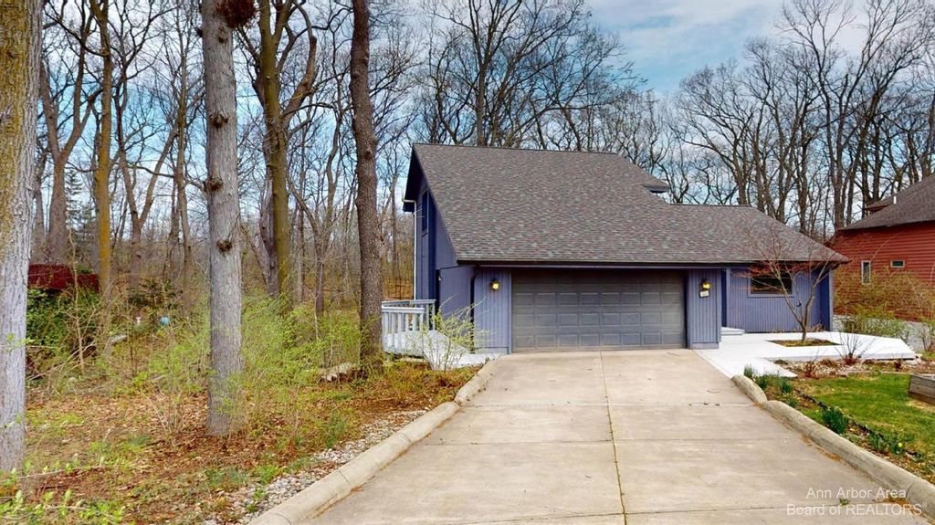 1280 Sunset Road, Ann Arbor city