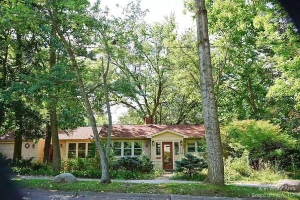 611 Robin Road, Ann Arbor city