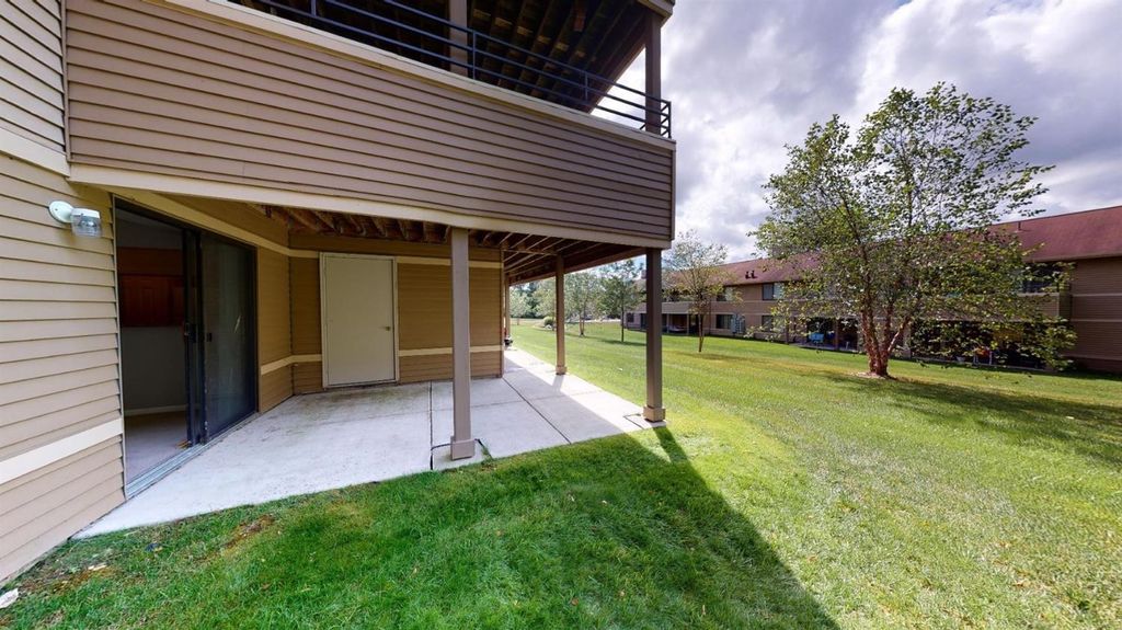 275 Briarcrest Drive Unit: 186, Ann Arbor