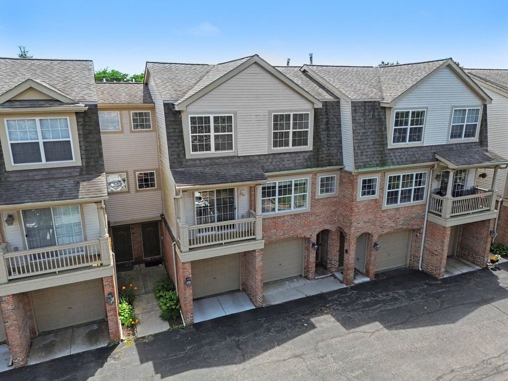 2878 Barclay Way, Ann Arbor
