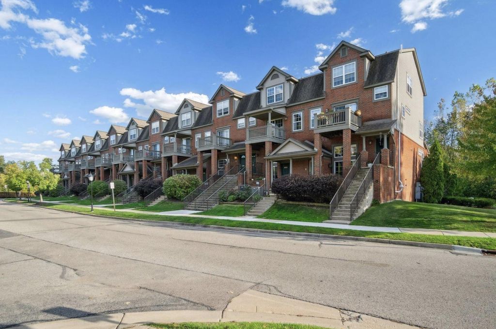2924 Barclay Way, Ann Arbor