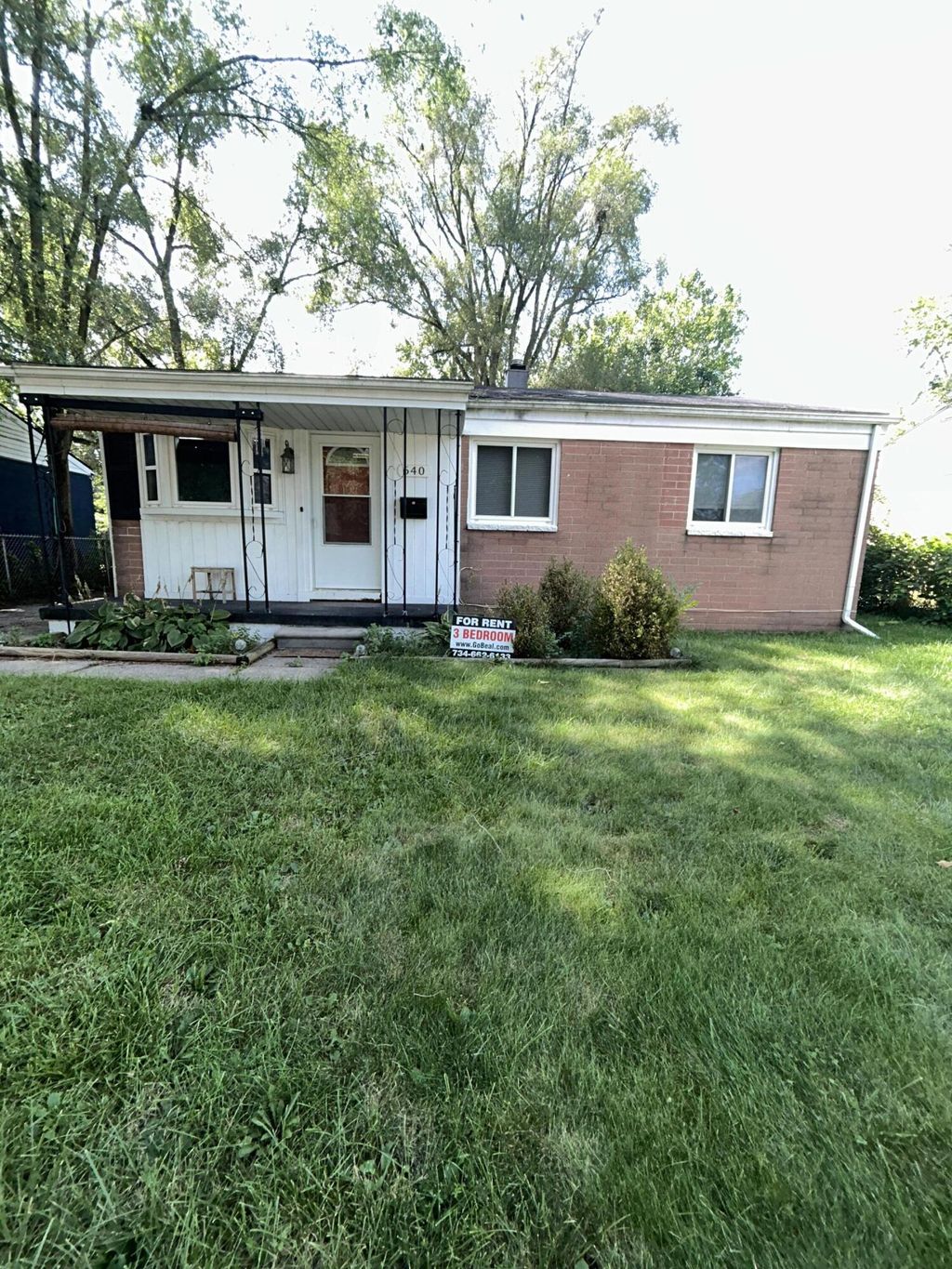 640 Calder Street, Ypsilanti charter township