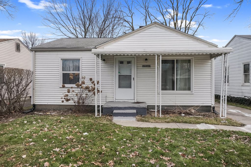 22000 Cunningham Avenue, Warren city