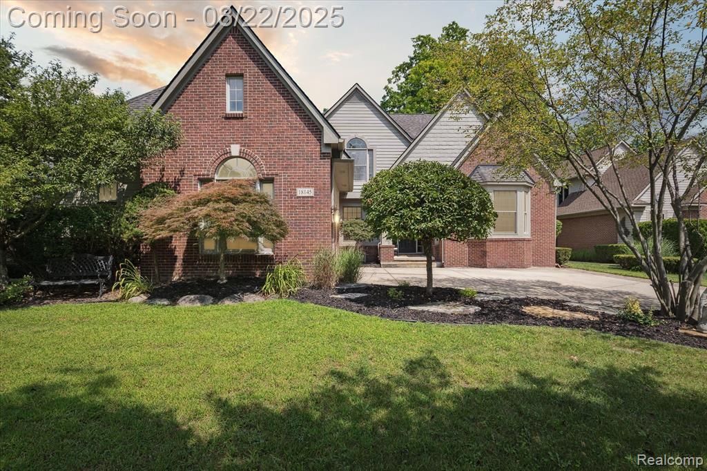 18145 Shoreline Court, Northville township