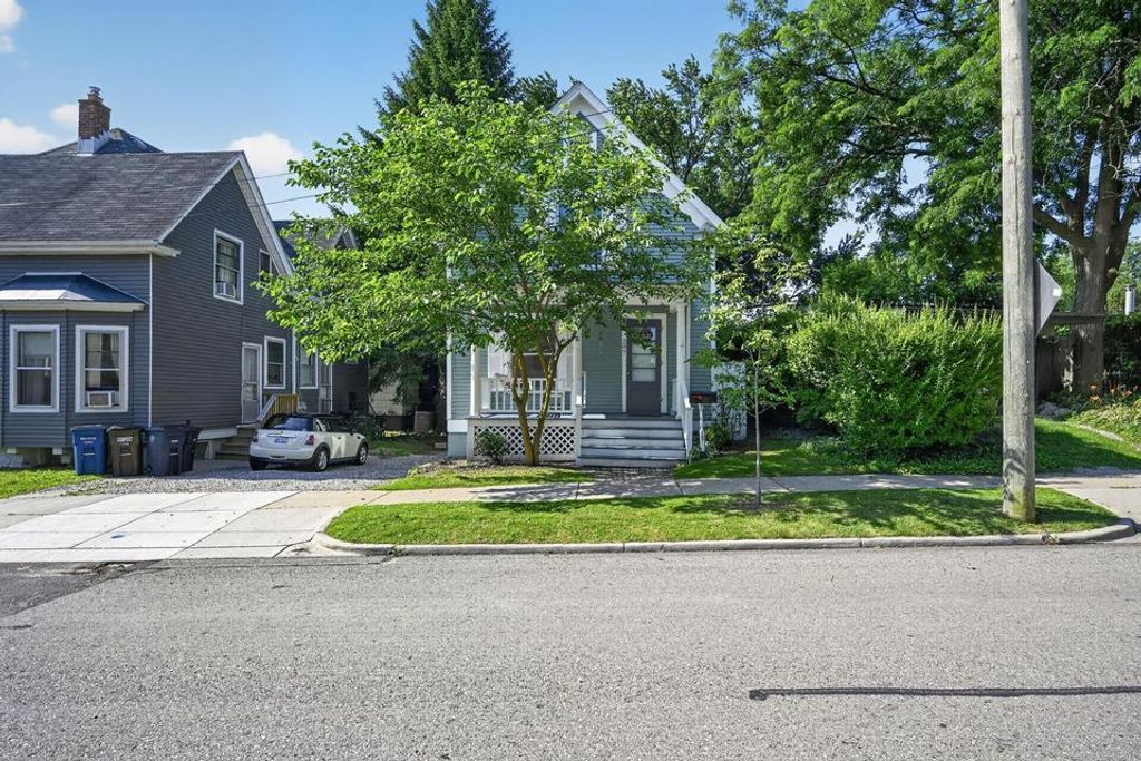 207 W Jefferson Street, Ann Arbor city