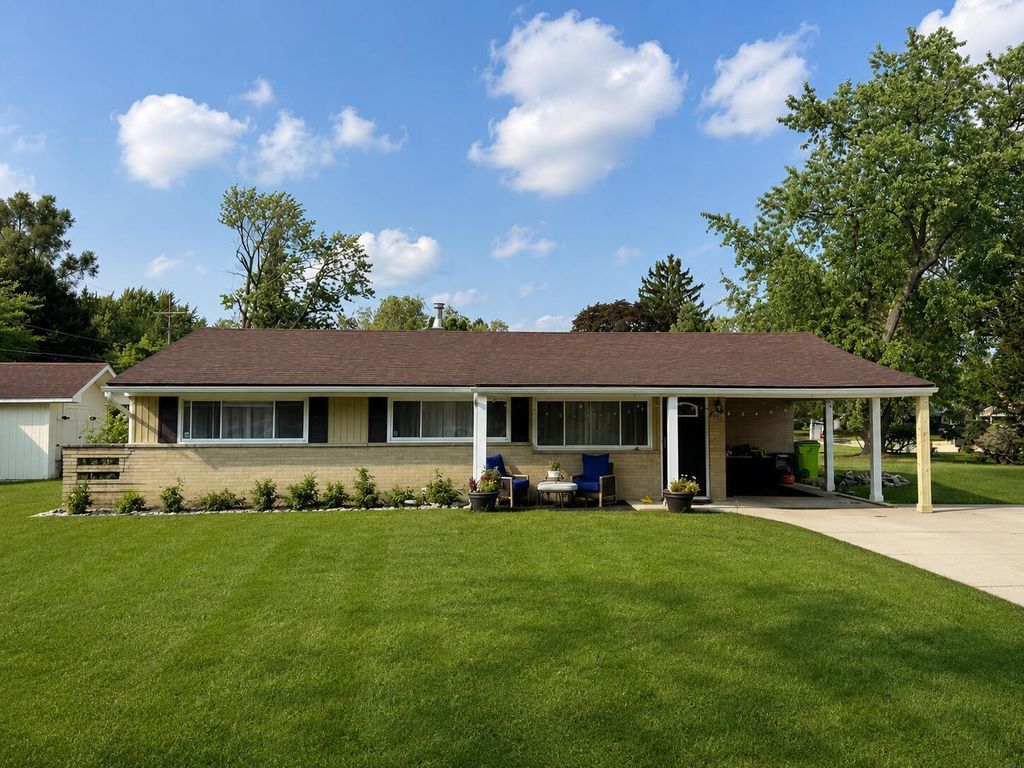 2380 Walce Drive, West Bloomfield charter township