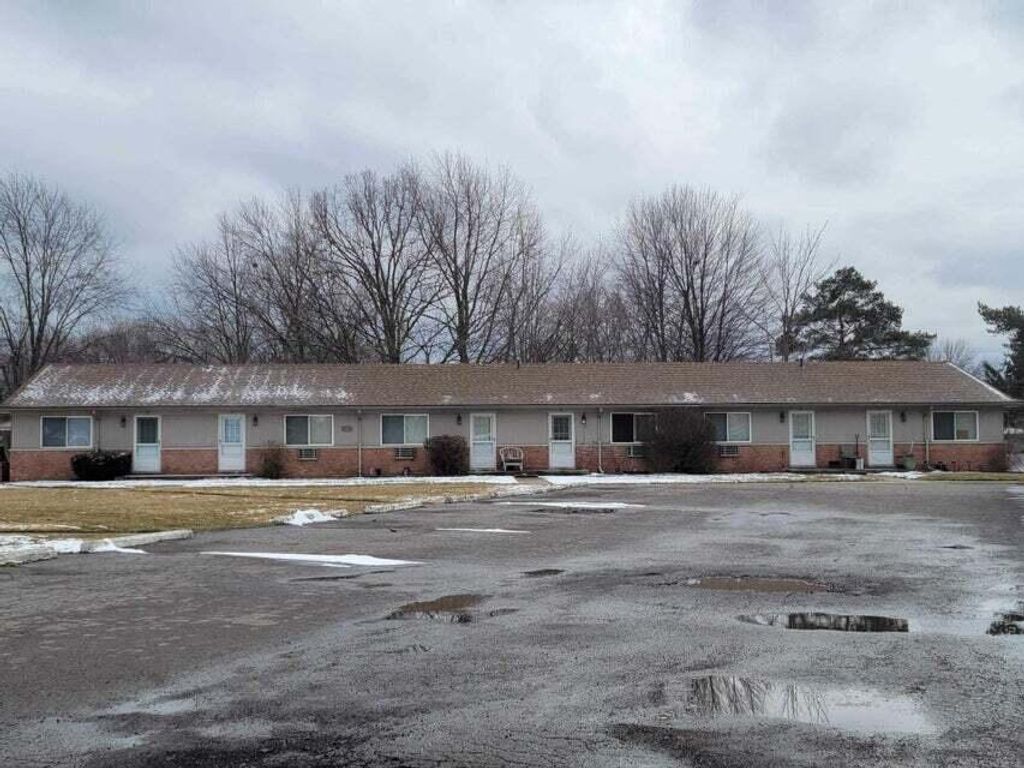 22720 Stair Drive Unit: 12, Clinton charter township