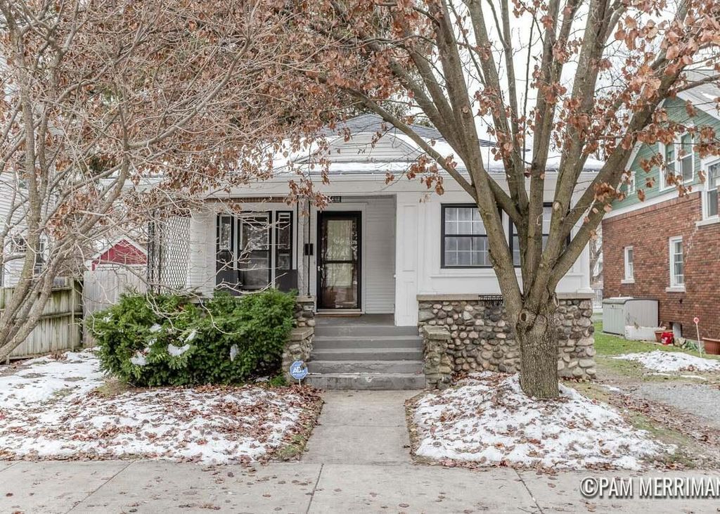 306 Valley Avenue Nw, Grand Rapids city