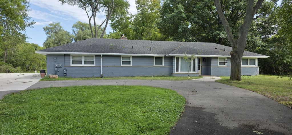 5335 Orchard Lake Road, West Bloomfield charter township