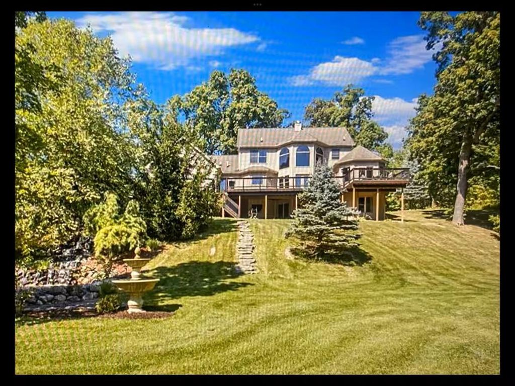 3470 E Highland Road, Howell