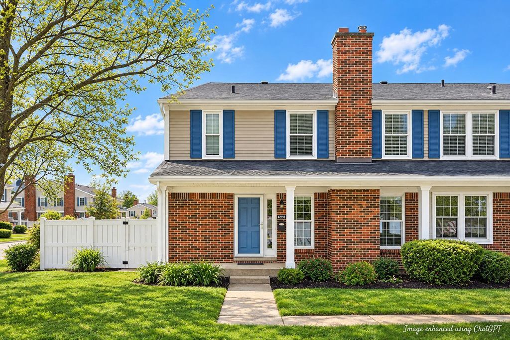 42198 Roscommon Street, Northville