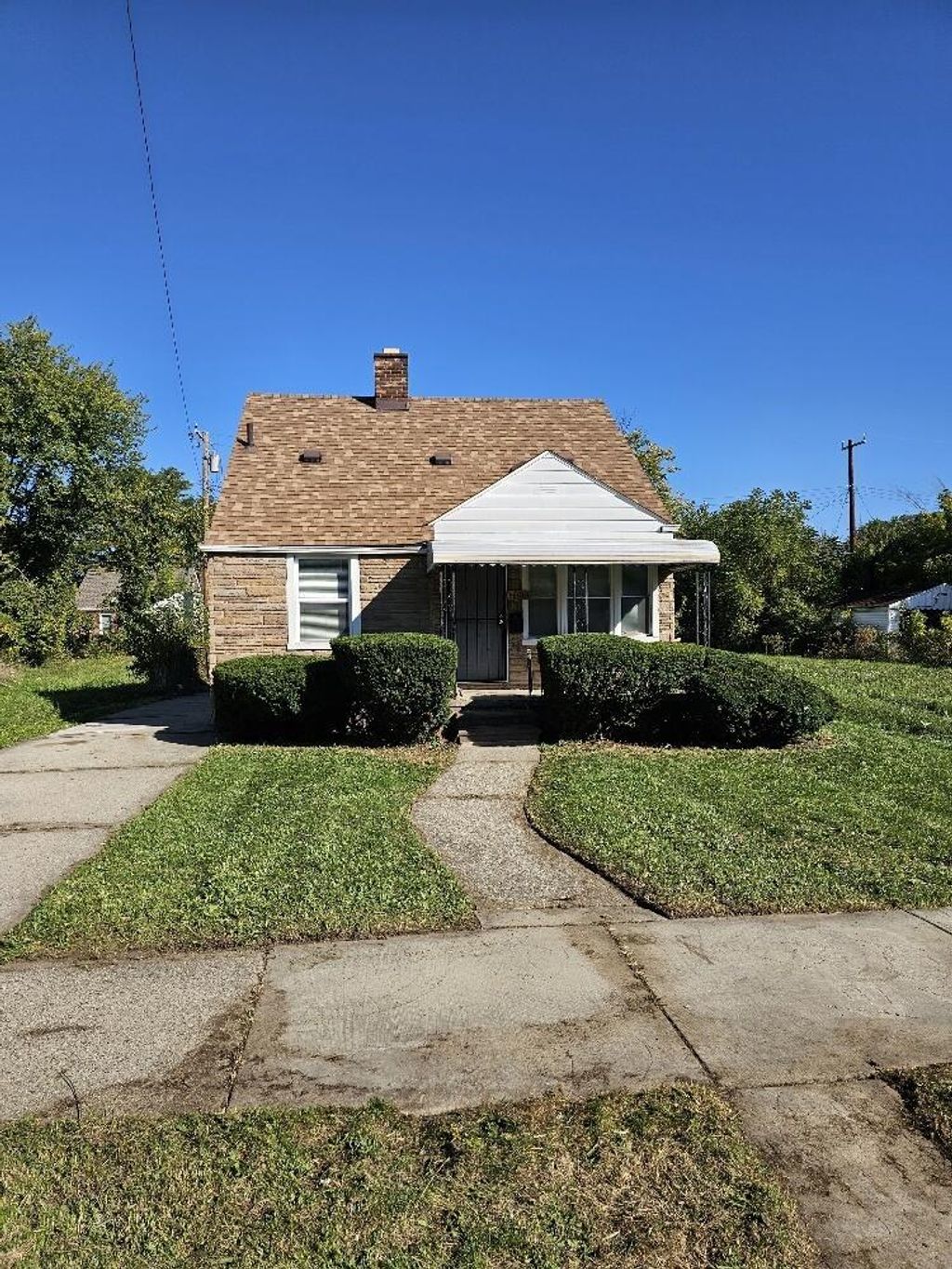 16067 Eastburn, Detroit