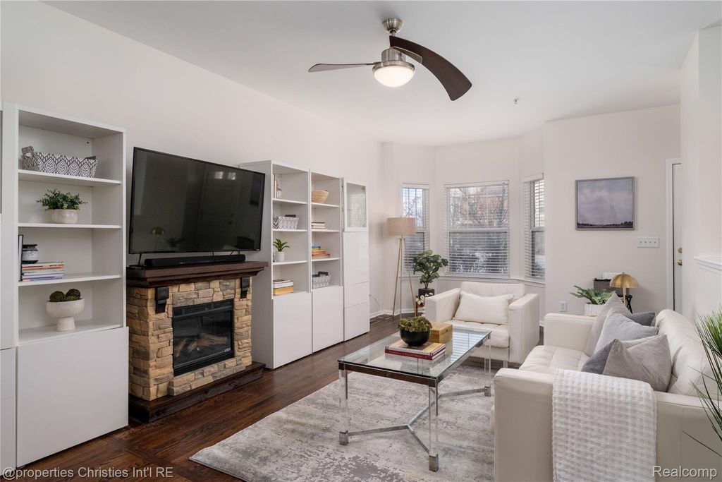 25558 Portico Lane, 