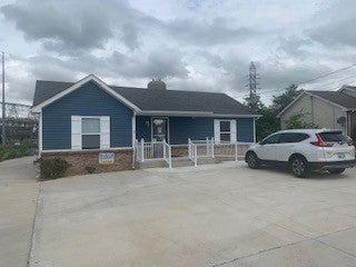 107 Waterford Dr, Oak Grove