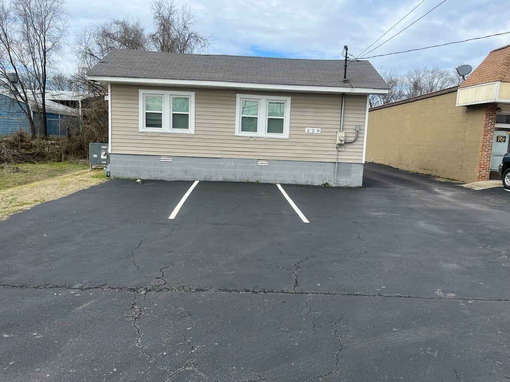 220 Madison Station Blvd, Madison