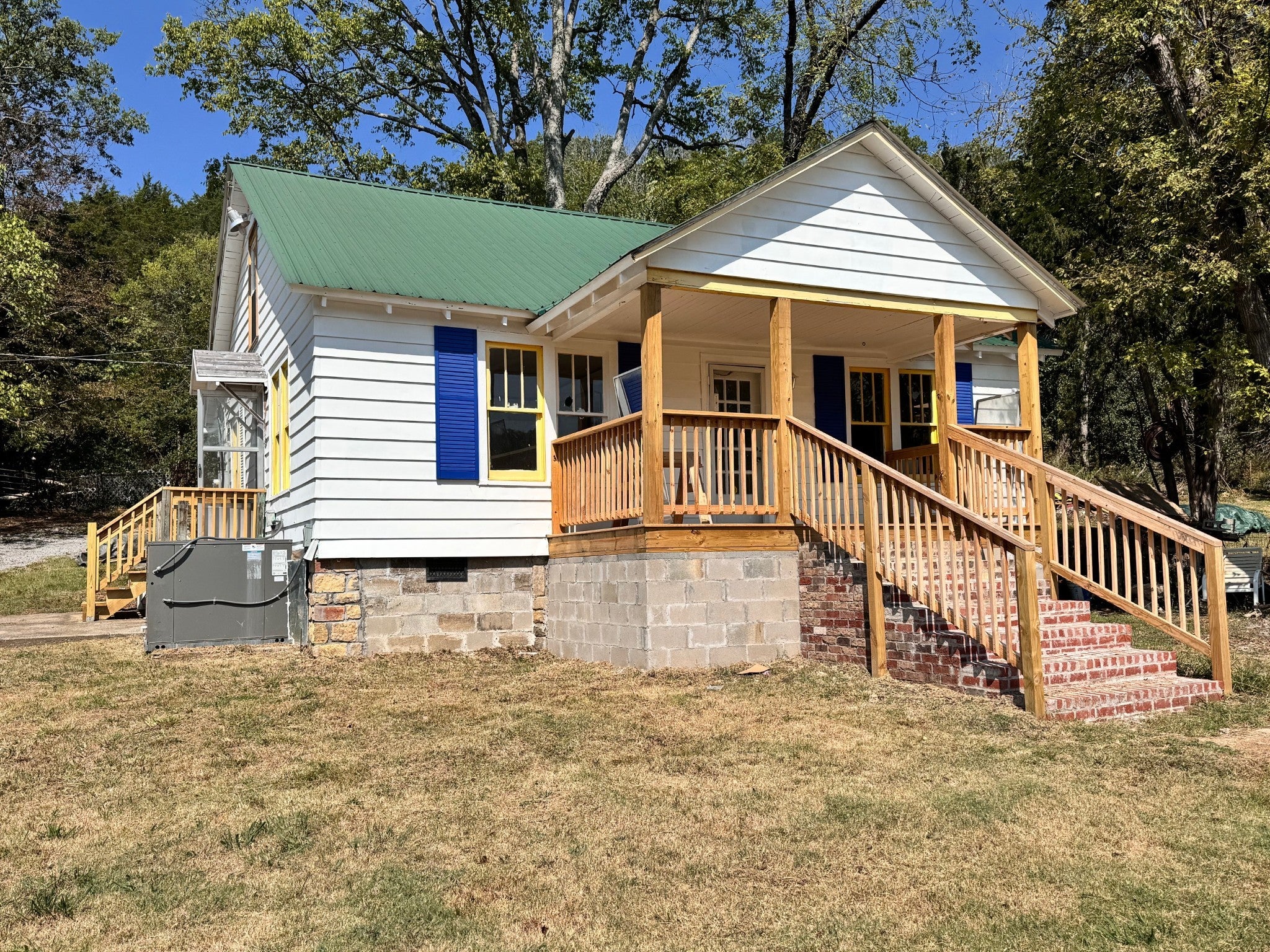 Photo of Listing #3011260