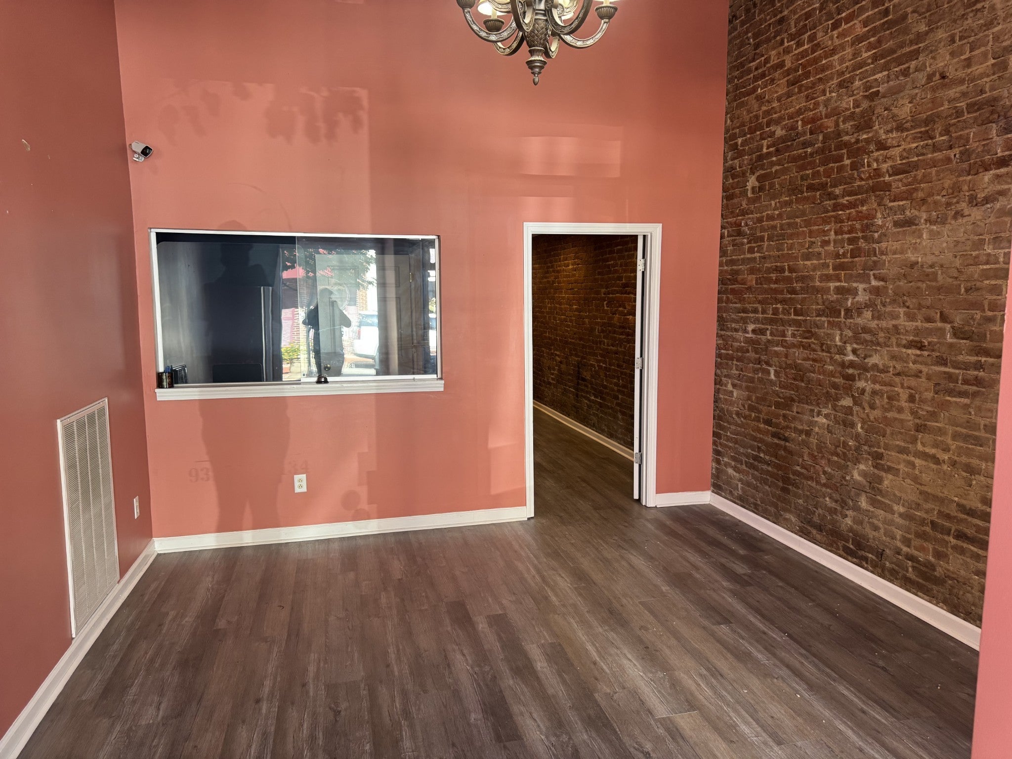 Photo of Listing #3017036