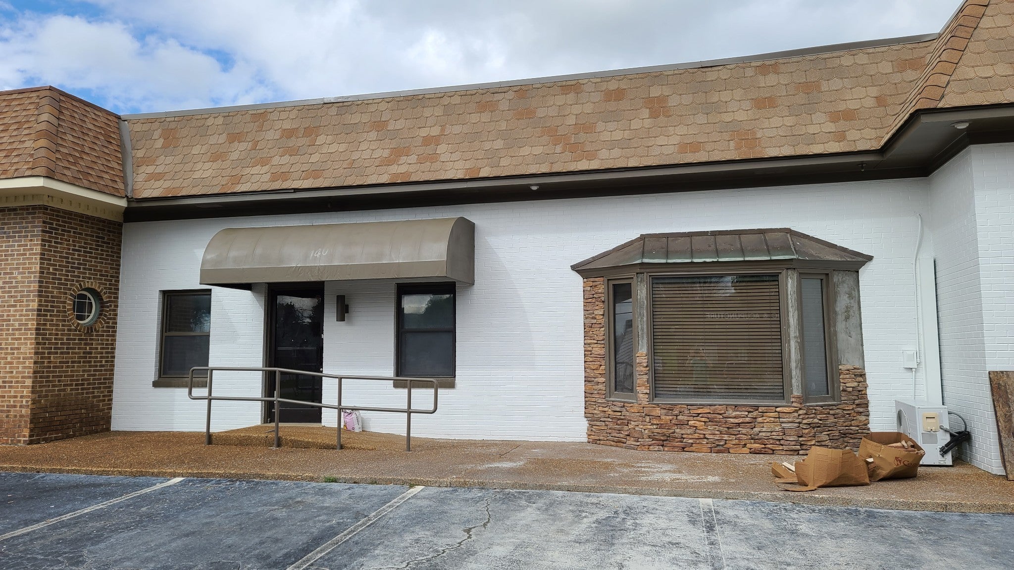 Photo of Listing #3037366