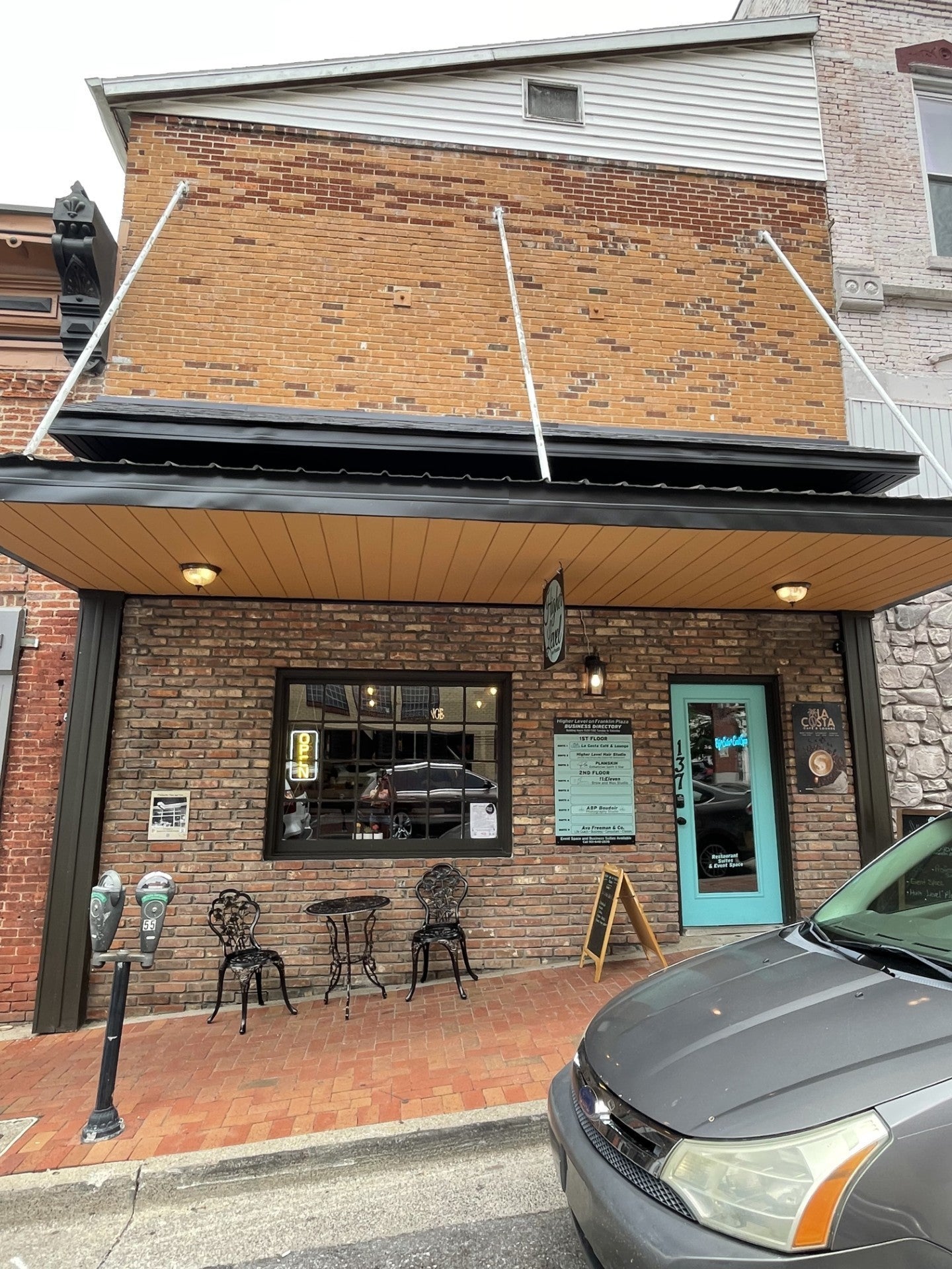 Photo of Listing #3038958