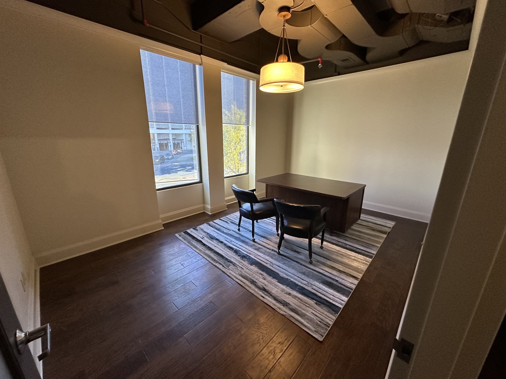 Photo of Listing #3039407