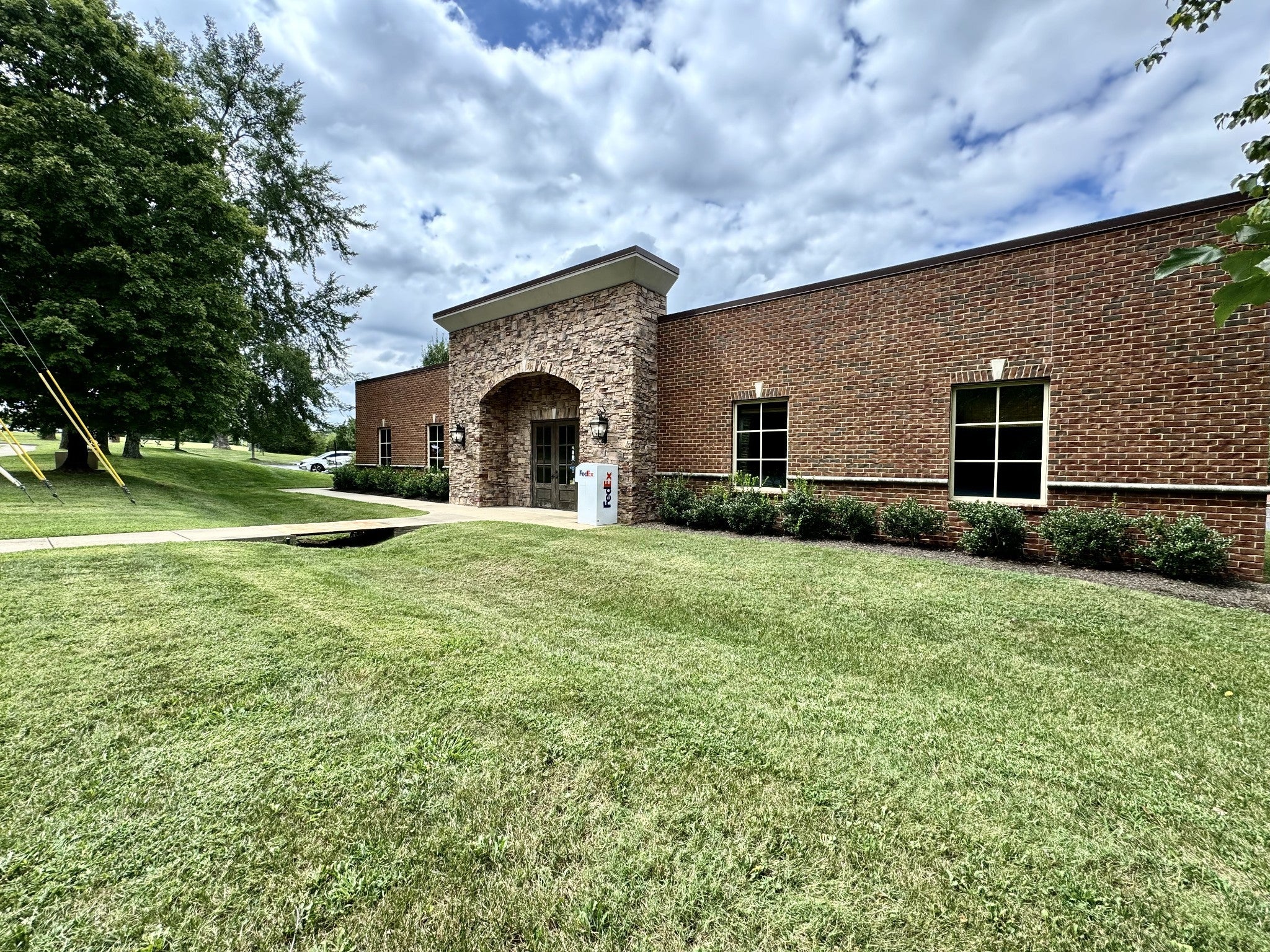 Photo of Listing #3047232