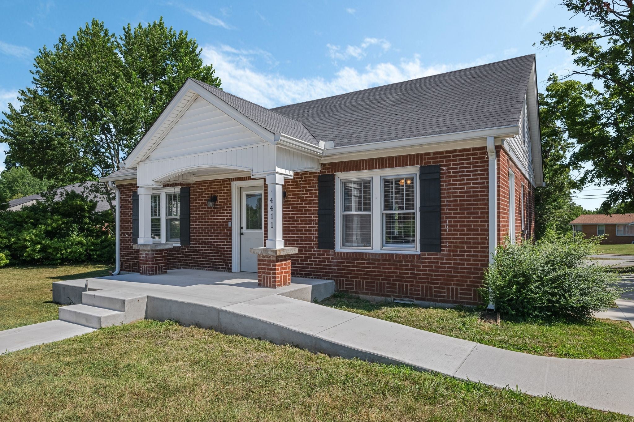 Photo of Listing #3048016