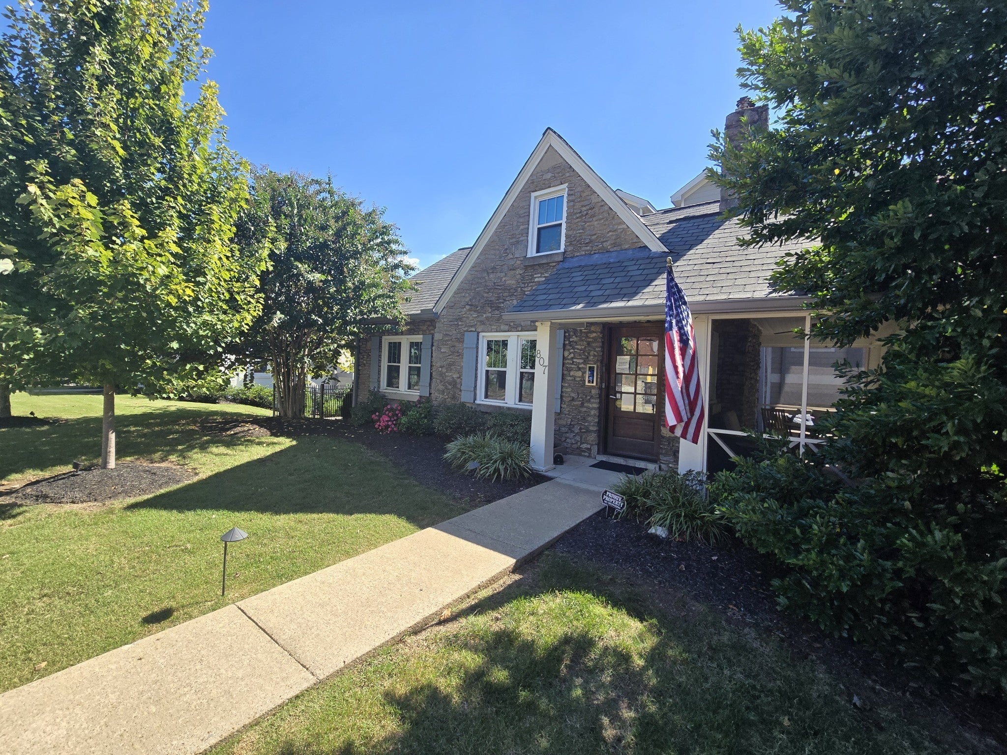 Photo of Listing #3051331