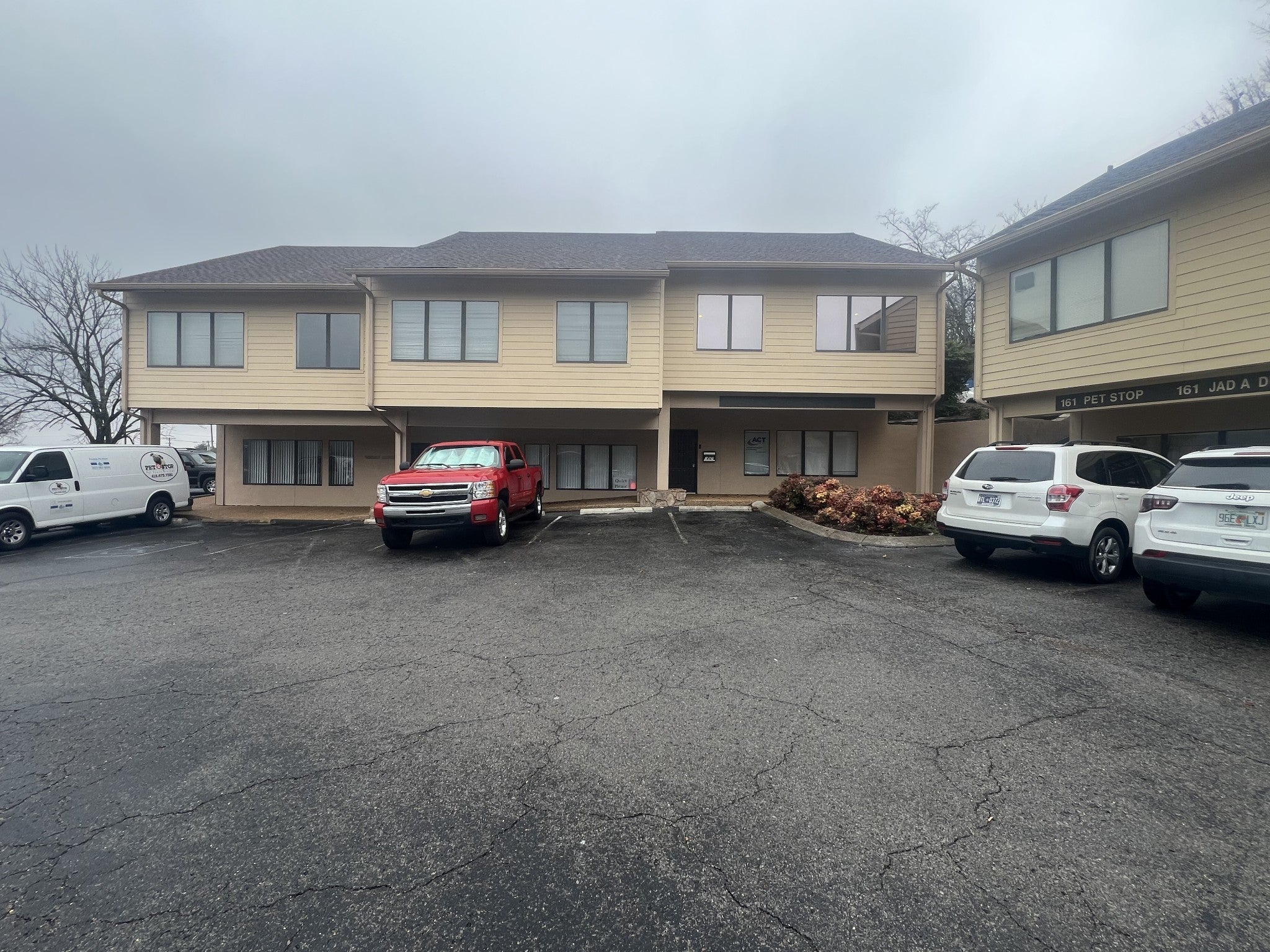 Photo of Listing #3061907