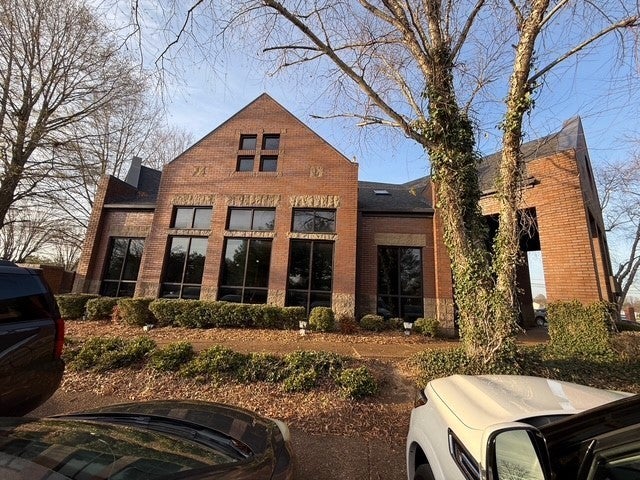 Photo of Listing #3068299