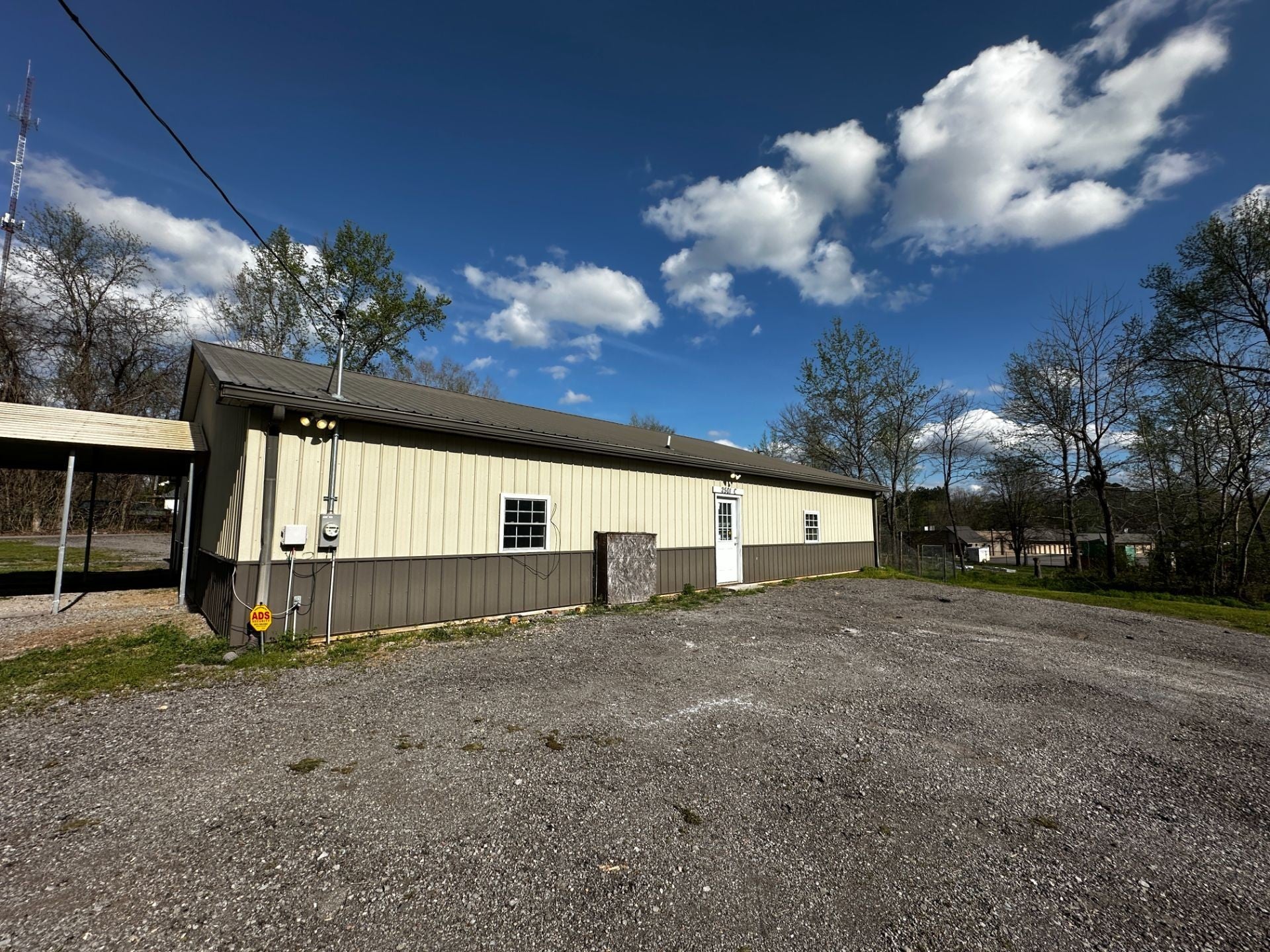 Photo of Listing #3128689