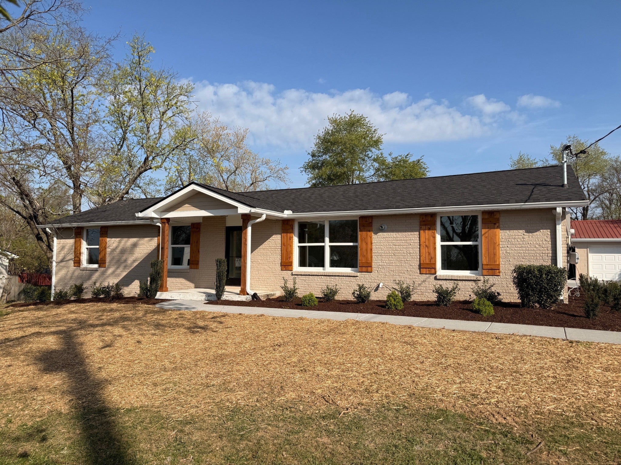 Photo of Listing #3165477