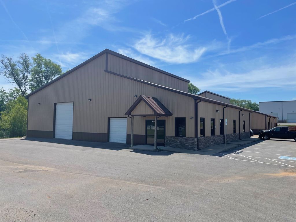 1080a International Blvd, Clarksville