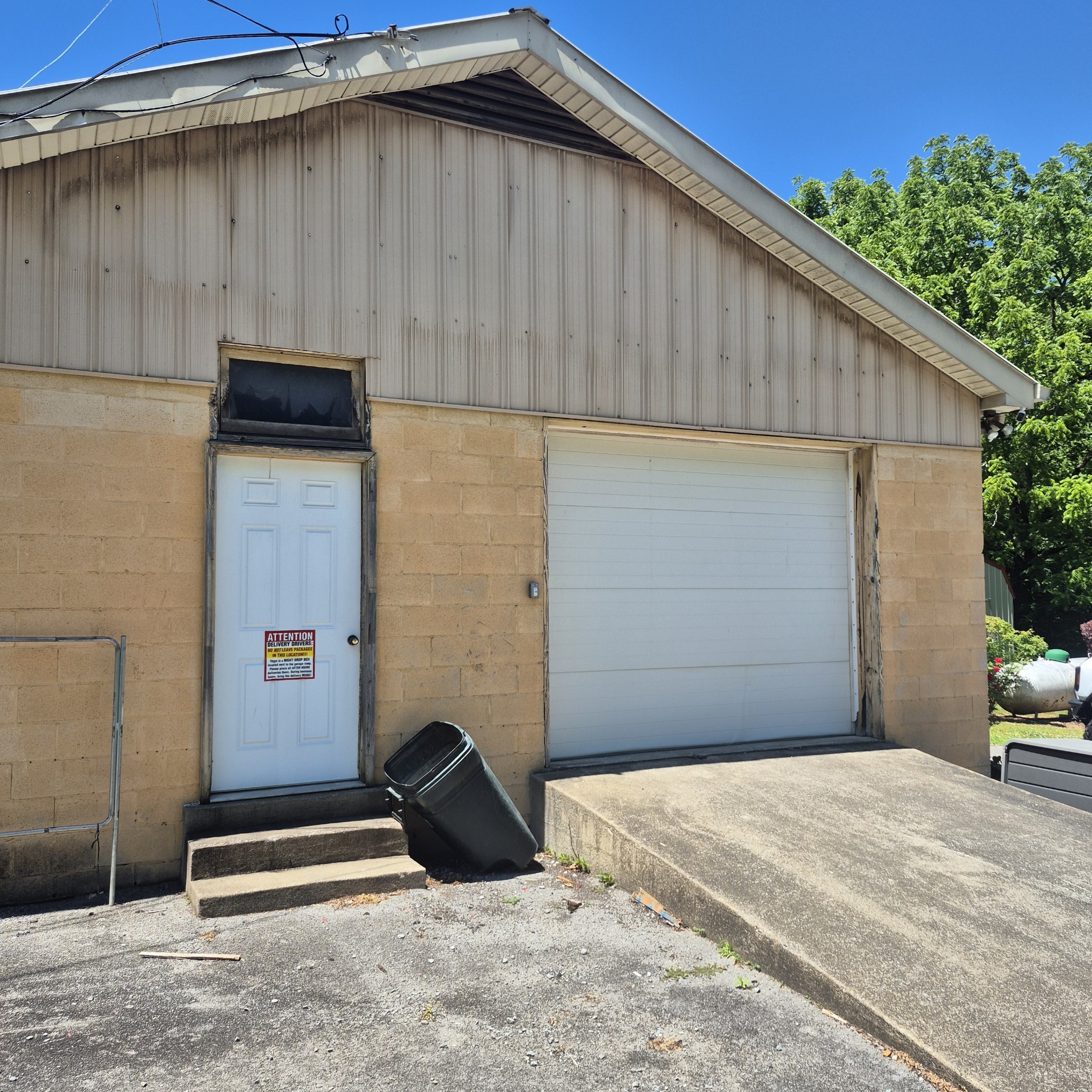 Photo of Listing #3242815