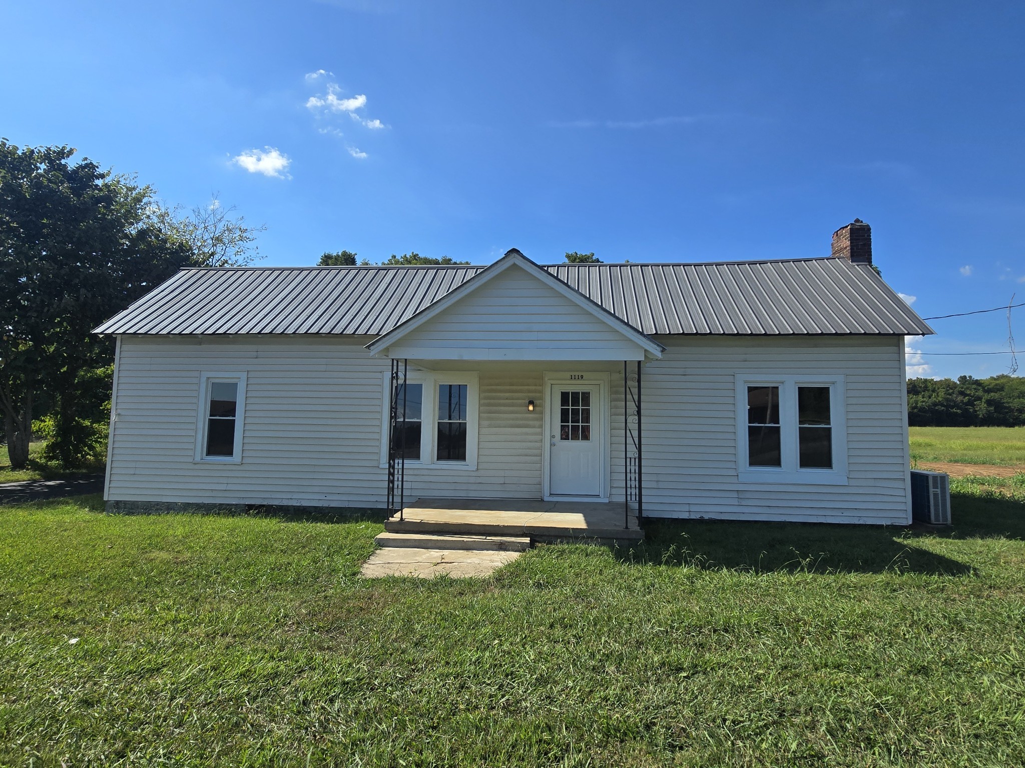 Photo of Listing #3592257