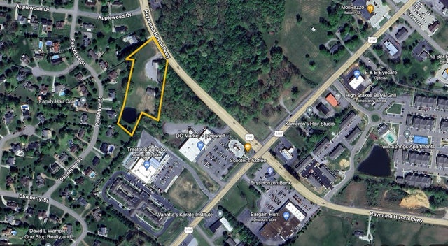 232 Raymond Hirsch Pkwy, White House