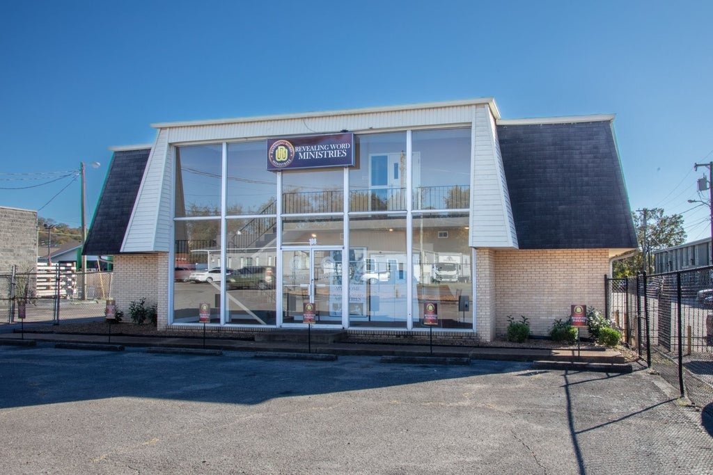 108 Oak Valley Dr, Nashville