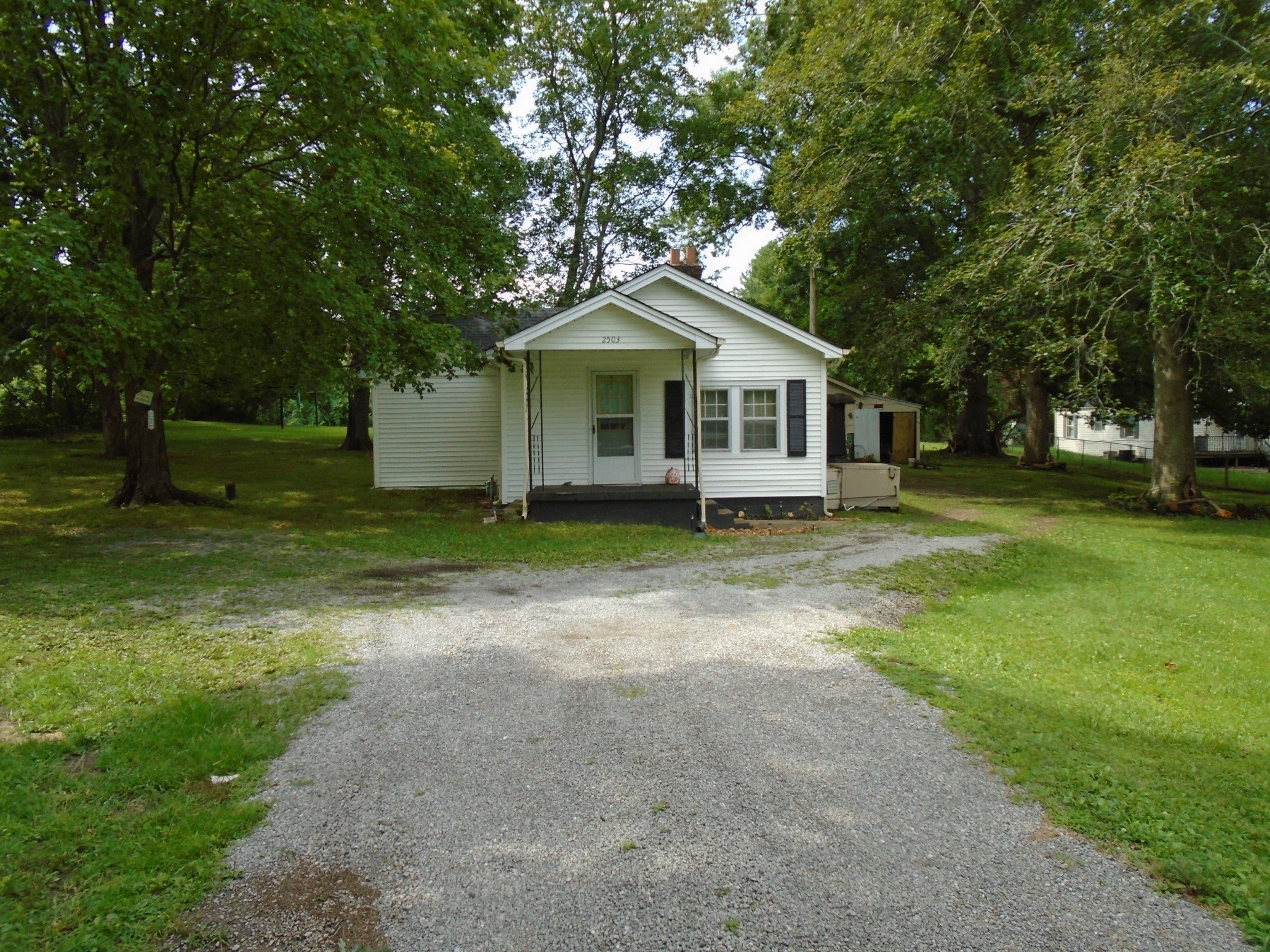 Photo of Listing #2785653
