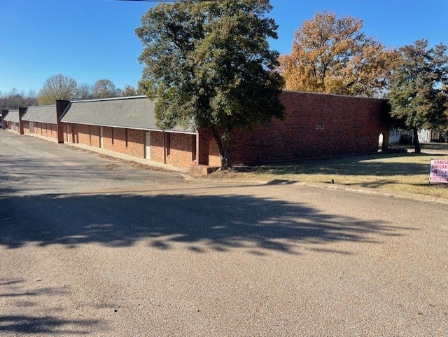 Photo of Listing #2793617