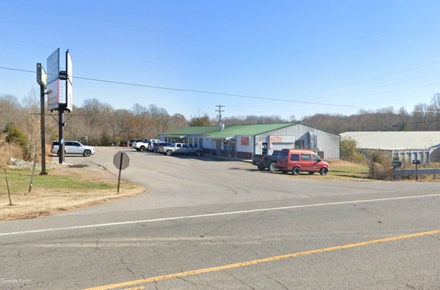 5205 Hwy 31e, Westmoreland