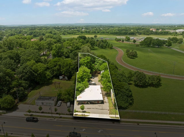 227 Franklin Rd, Franklin