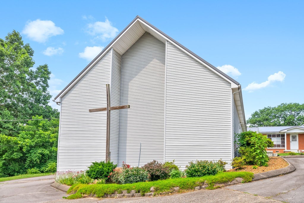 624 Lafayette Road, Clarksville