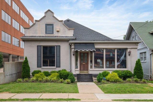 1023 16th Ave S, Nashville