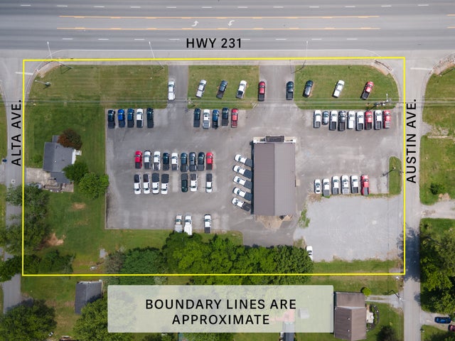 2005 N Main St, Shelbyville