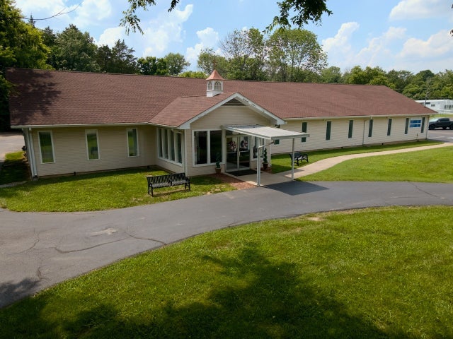 5742 Seminary Rd, Smyrna