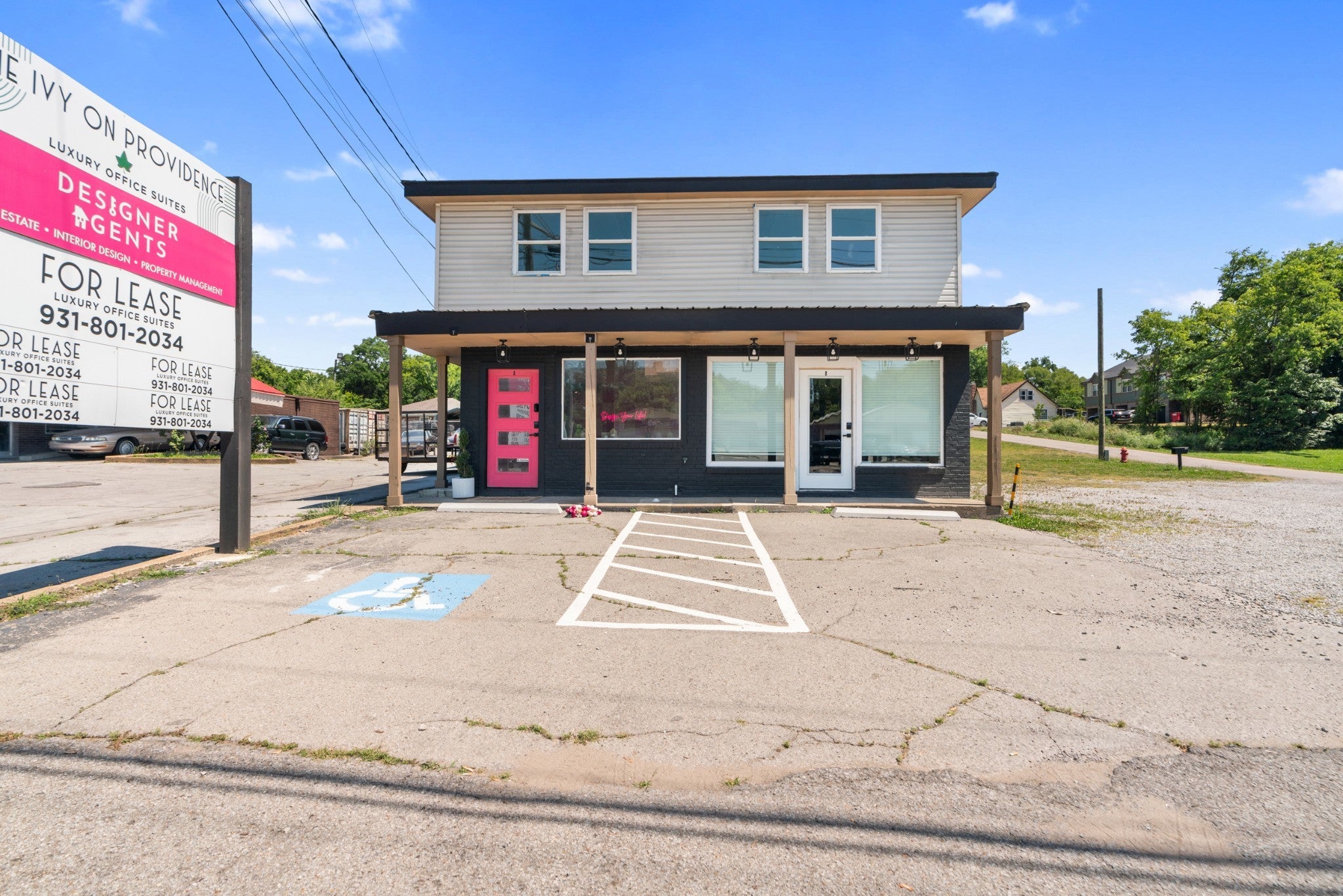 Photo for MLS 2980716 in 819 Providence Blvd Clarksville, TN - 37042