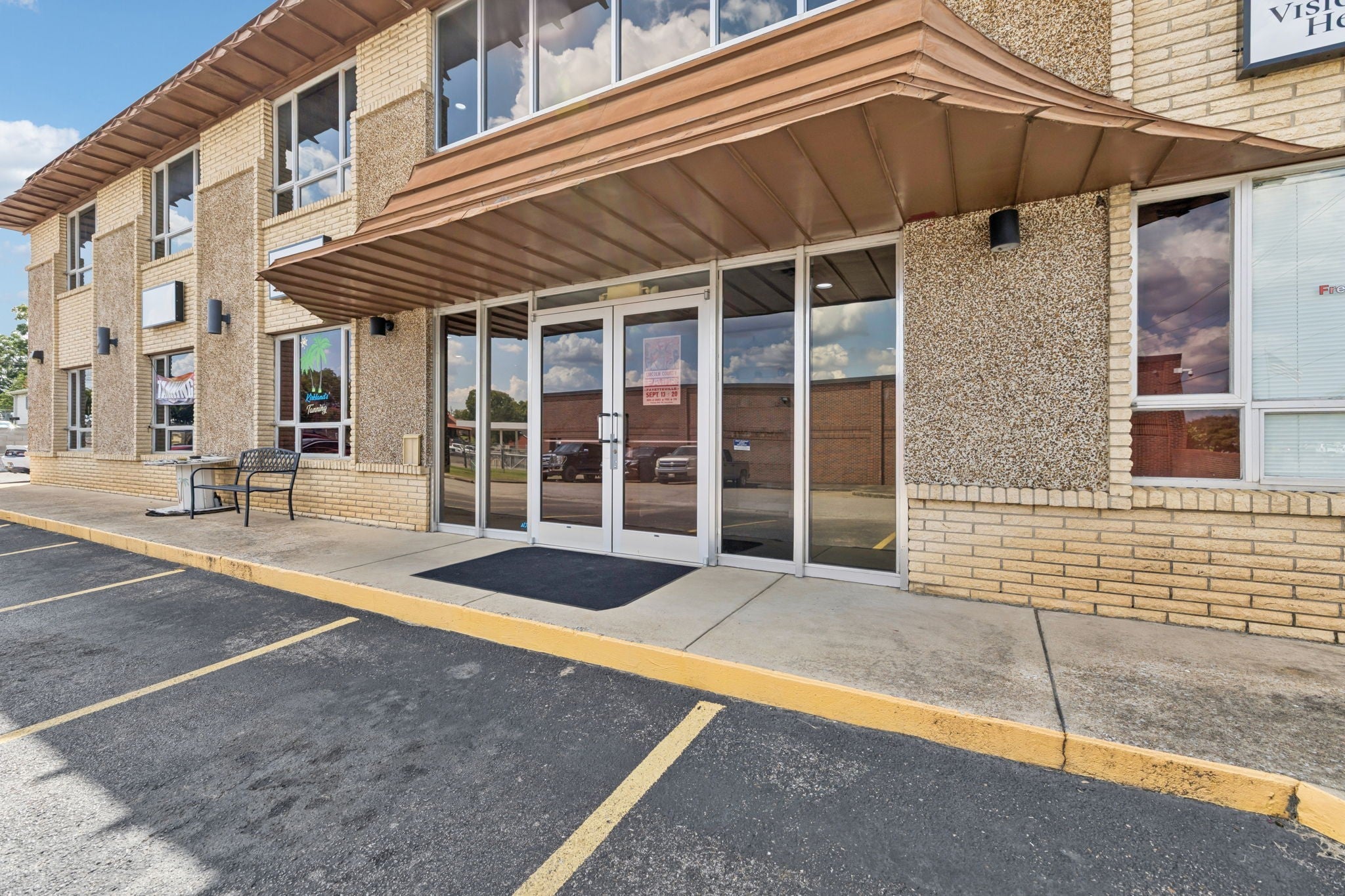 Photo of Listing #2990187