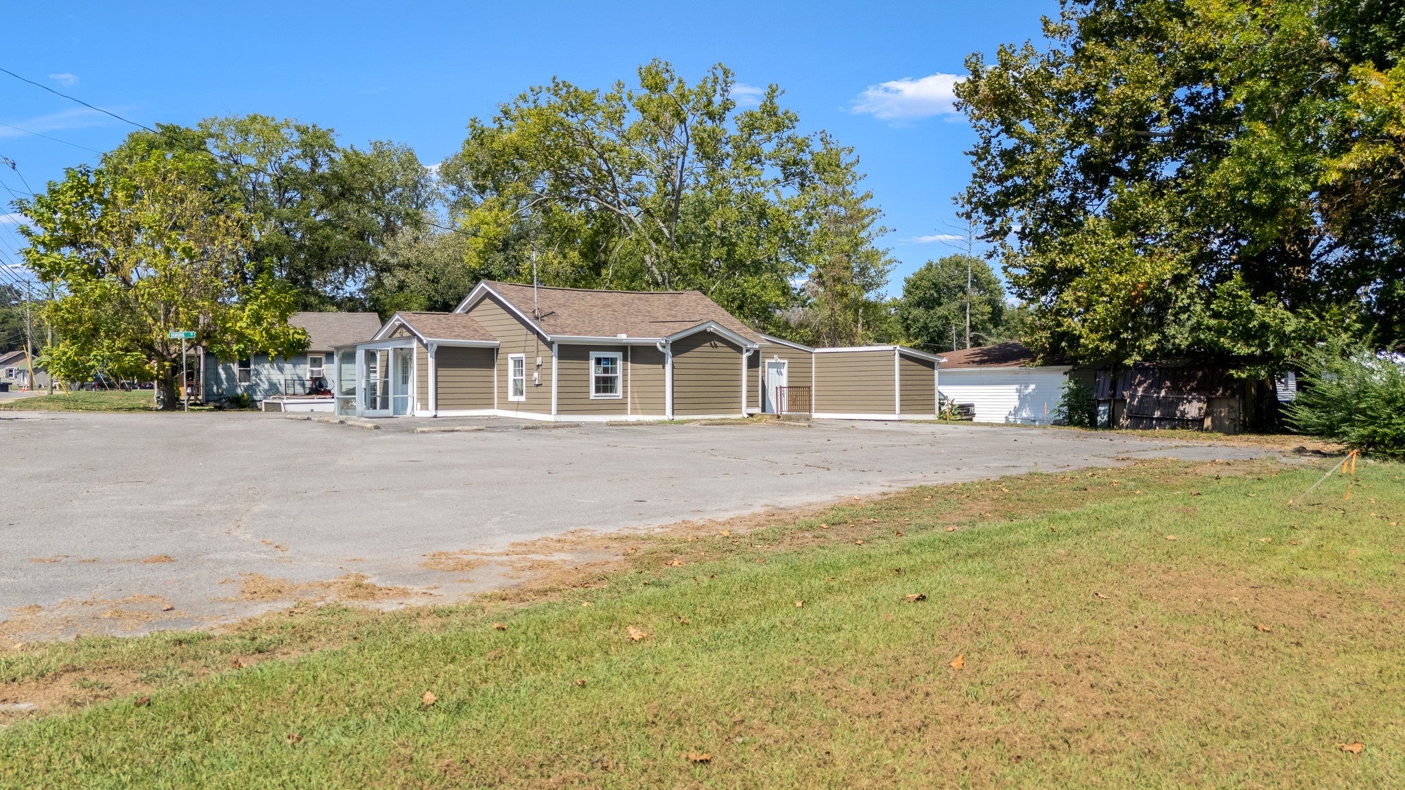 Photo of Listing #2993035